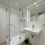 Metropol, Whg 104, Seeseite 5og *